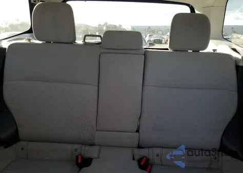 2015 Subaru Forester 2.5I Premium z USA, uszkodzony, nr VIN JF2SJADCXFH827810